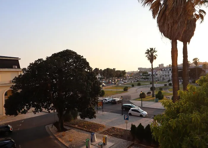 Rua Arcadas Do Parque 52