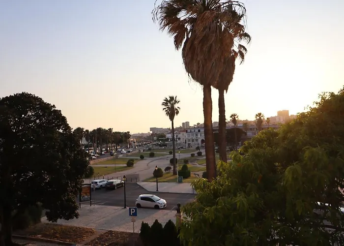 Rua Arcadas Do Parque 52