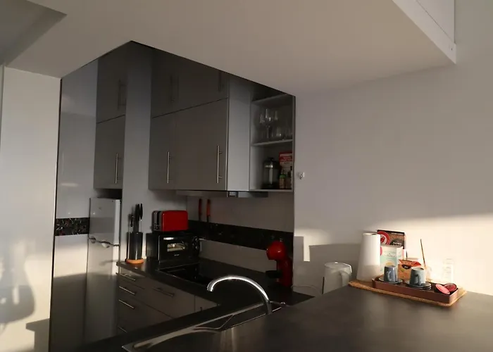 Rua Arcadas Do Parque 52 埃斯托利尔